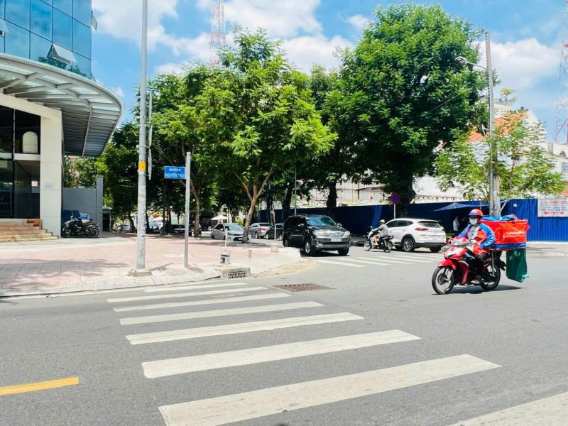 Tòa Building 450 tỷ giảm sâu về 435 tỷ: Tòa Building 369B Nguyễn Trãi, P. Nguyễn Cư Trinh, Quận 1, Tp. HCM