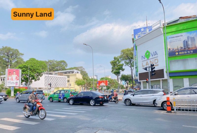 CHO THUÊ NHÀ GÓC 2 MẶT TIỀN - QUẬN 1