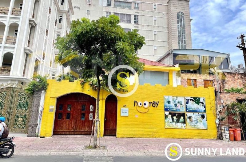 CHO THUÊ NHÀ MẶT TIỀN 15M TRUNG TÂM QUẬN 3