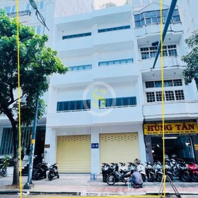 CHO THUÊ NHÀ MẶT TIỀN 8M LÝ TỰ TRỌNG - QUẬN 1