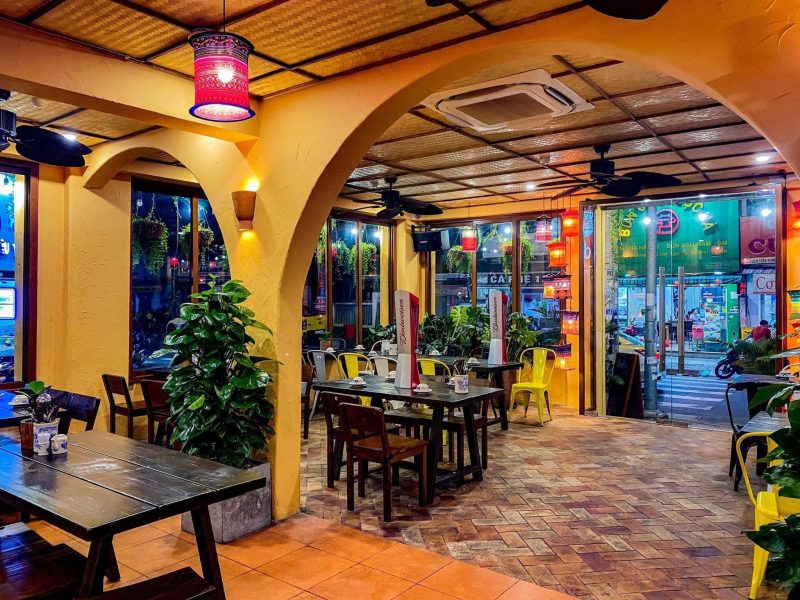 Cho thuê nhà GÓC 2MT số 19 đường Trần Khắc Chân, Phường Tân Định, Quận 1, Hồ Chí Minh