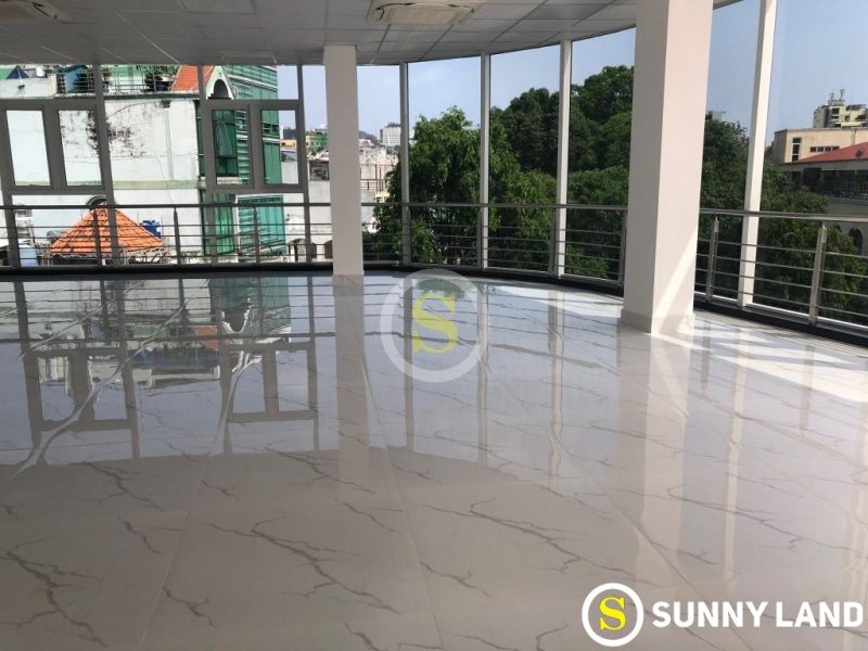 Cho thuê nhà GÓC 2MT số 72 đường Trần Quốc Toản, Phường 9, Quận 3, Hồ Chí Minh