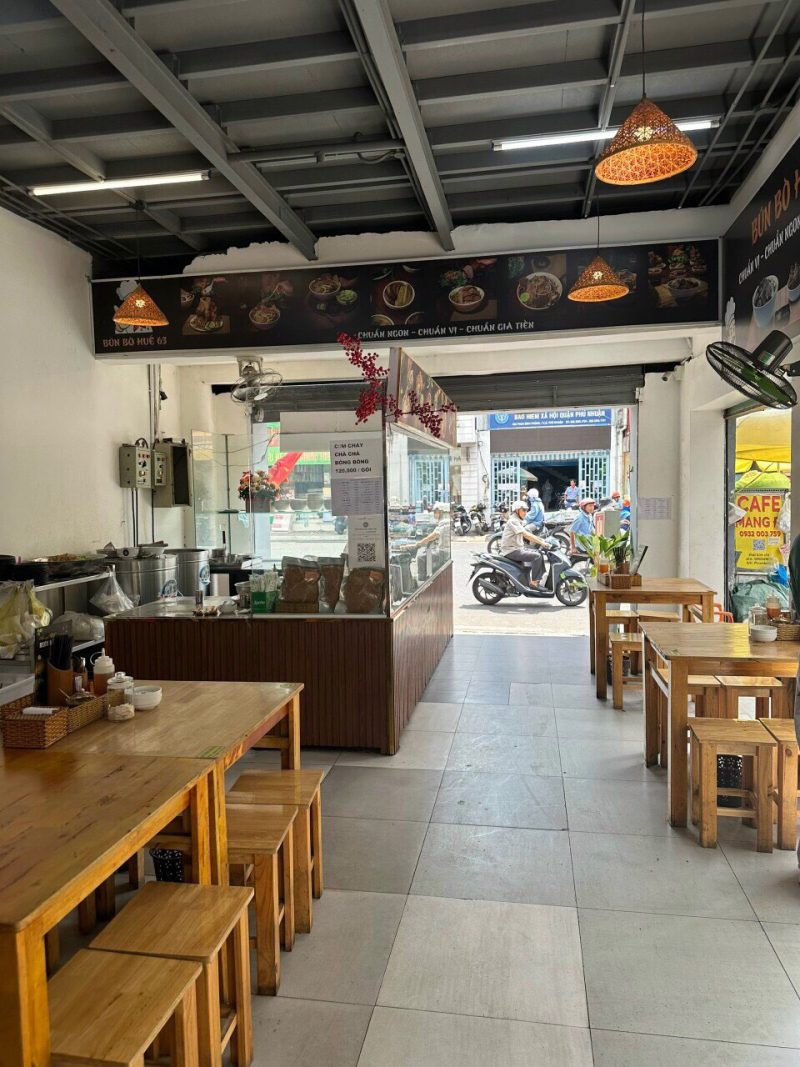 Cho thuê nhà GÓC 2MT số 63 đường Phan Đình Phùng, Phường 17, Quận Phú Nhuận, Hồ Chí Minh