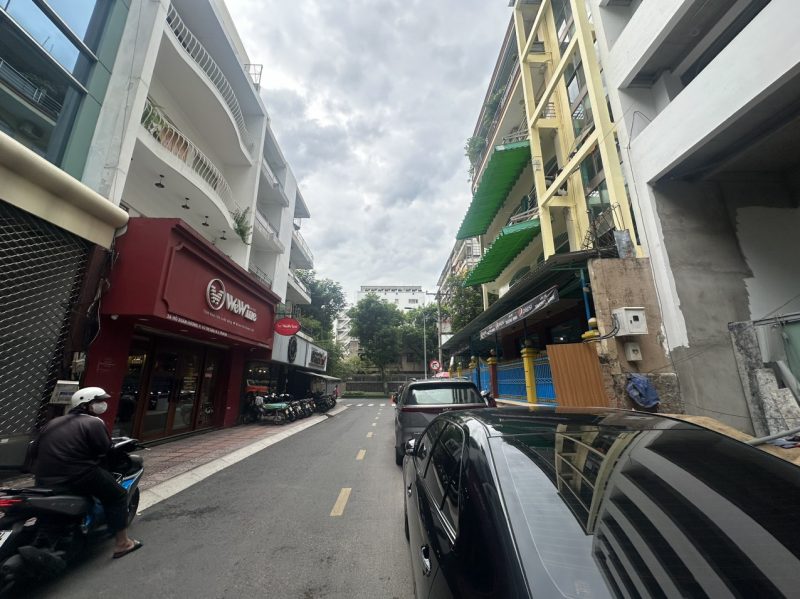 Cho thuê nhà mặt tiền số 2B-2C đường Hồ Xuân Hương, Quận 3, Hồ Chí Minh