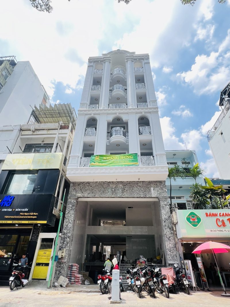 Cho thuê nhà mặt tiền số 40-42 đường Cao Thắng, Phường 2, Quận 3, Hồ Chí Minh