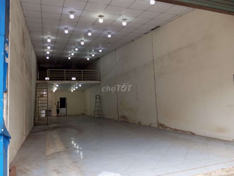 Cho thuê nhà mặt tiền số 192 đường Đỗ Xuân Hợp, Phường Phước Long A, Quận 9, Hồ Chí Minh