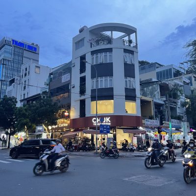 Cho thuê nhà GÓC 2MT số 61 đường Bà Huyện Thanh Quan, Phường 6, Quận 3, Hồ Chí Minh