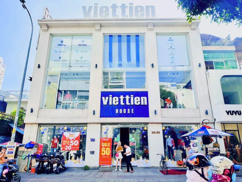 Cho Thuê Nhà Mặt Tiền Số: 223-225-227 Nguyễn Trãi, Phường Nguyễn Cư Trinh, Quận 1, TPHCM.