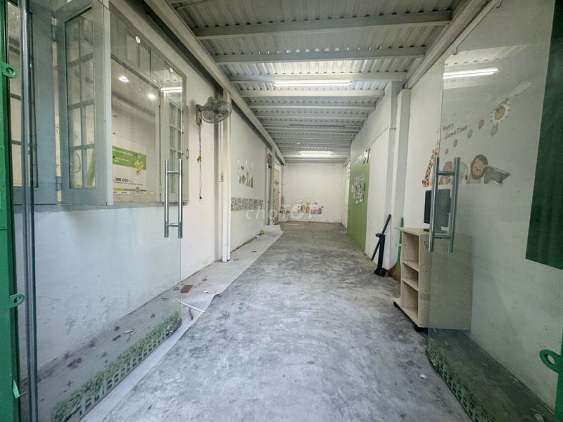 Cho thuê nhà mặt tiền số 742 đường Lũy Bán Bích, Phường Tân Thành, Quận Tân Phú, Hồ Chí Minh