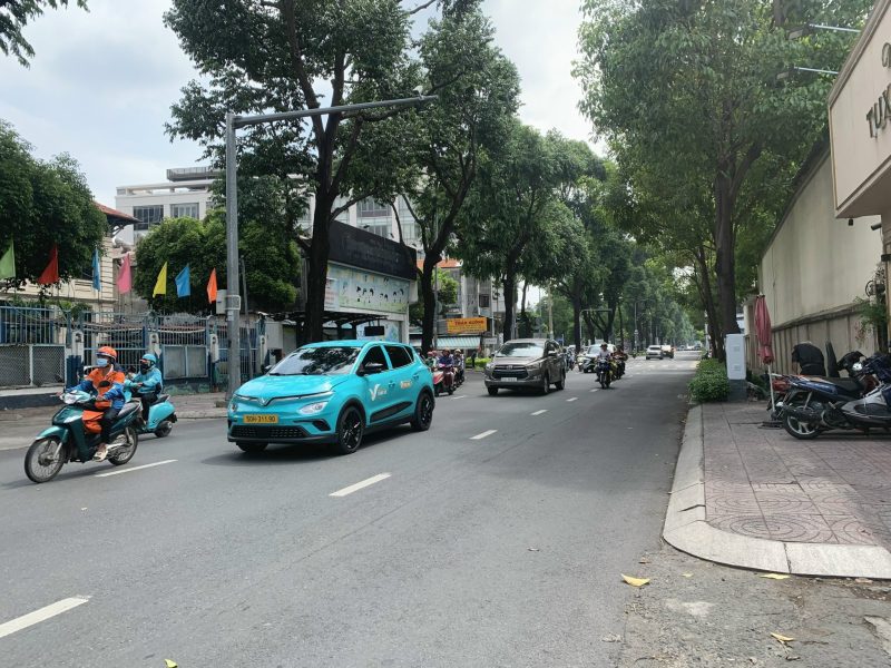 Cho thuê nhà GÓC 2MT số 233 đường Võ Thị Sáu và hẻm 233, phường 7, Quận 3, Hồ Chí Minh