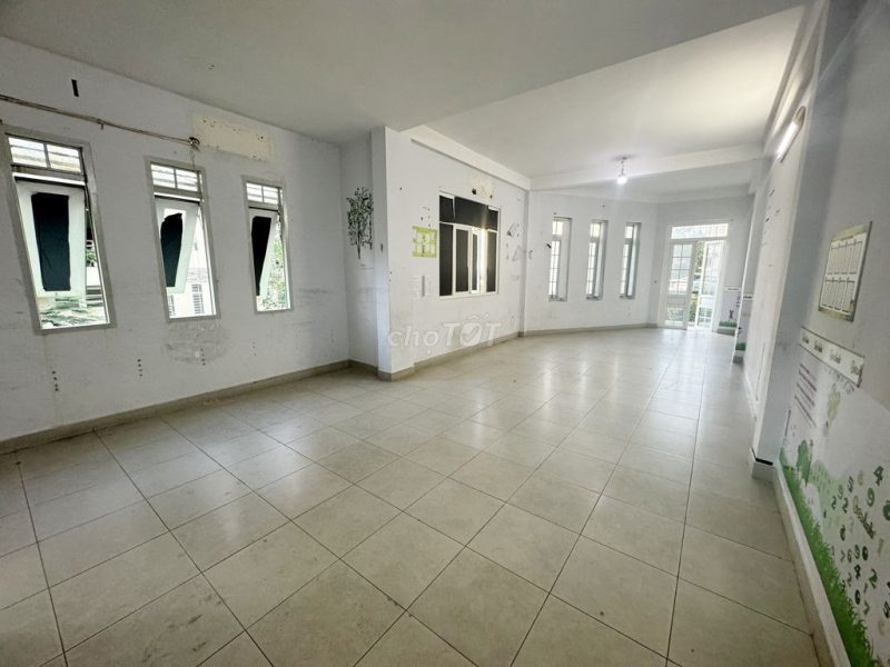 Cho thuê nhà mặt tiền số 742 đường Lũy Bán Bích, Phường Tân Thành, Quận Tân Phú, Hồ Chí Minh