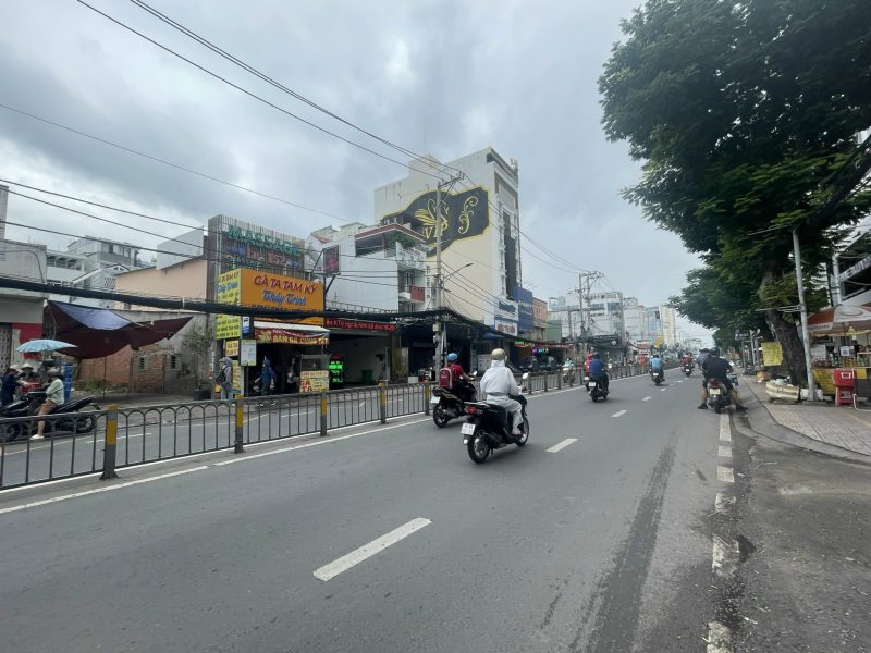 Cho thuê MB GÓC 2MT số 156A đường Nguyễn Thị Thập, Phường Bình Thuận, Quận 7, Hồ Chí Minh