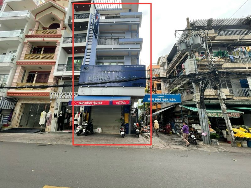Cho thuê nhà GÓC 2MT số 236 đường Ngô Quyền, Phường 8, Quận 10, Hồ Chí Minh