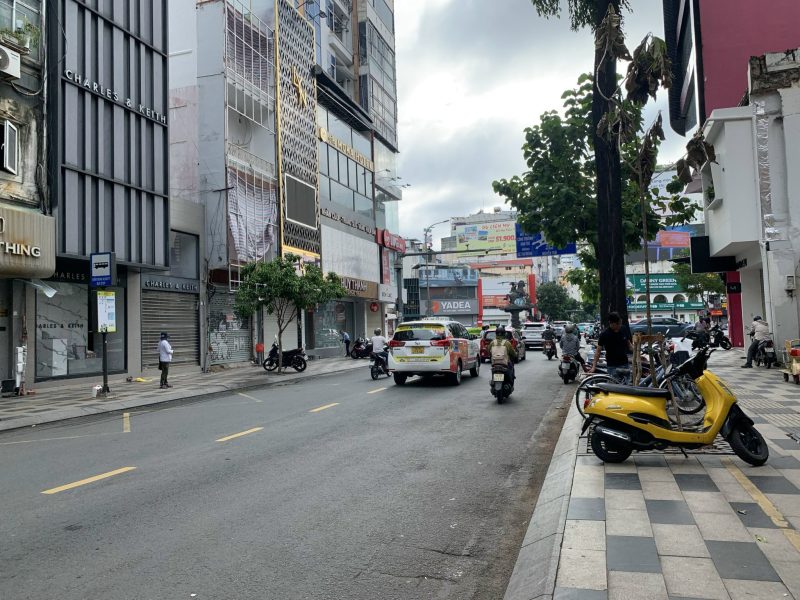 Cho thuê nhà mặt tiền số 24 đường Nguyễn Trãi, Phường Phạm Ngũ Lão, Quận 1, Hồ Chí Minh