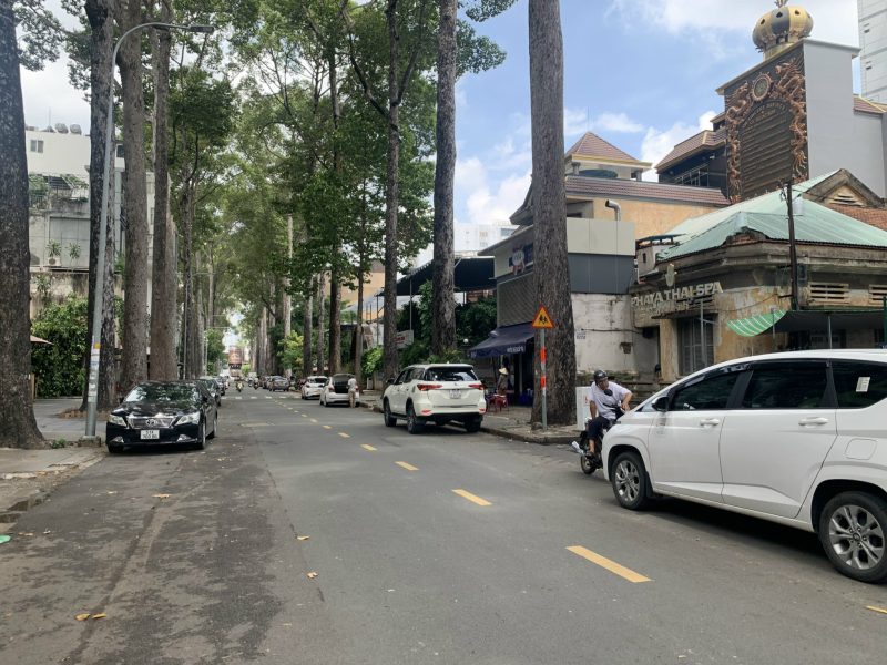 Cho thuê nhà mặt tiền số 60 đường Sương Nguyệt Ánh, Phường Bến Thành, Quận 1, Hồ Chí Minh