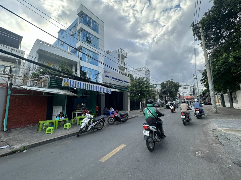 Cho thuê nhà mặt tiền số 11 đường Phan Chu Trinh, Phường 2, Quận Bình Thạnh, Hồ Chí Minh