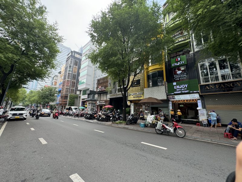Cho thuê nhà mặt tiền số 15B4 đường Lê Thánh Tôn, Phường Bến Nghé, Quận 1, Hồ Chí Minh