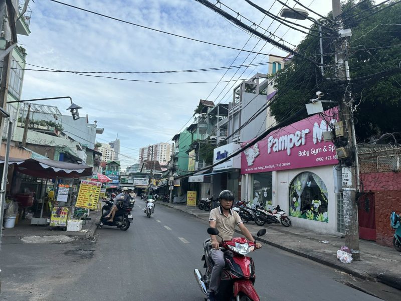 Cho thuê nhà mặt tiền số 11 đường Phan Chu Trinh, Phường 2, Quận Bình Thạnh, Hồ Chí Minh