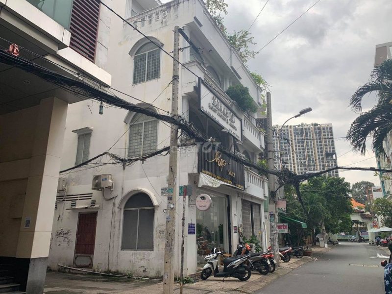 Cho thuê nhà GÓC 2MT số 10 đường Nguyễn Hiền, Phường 4, Quận 3, Hồ Chí Minh