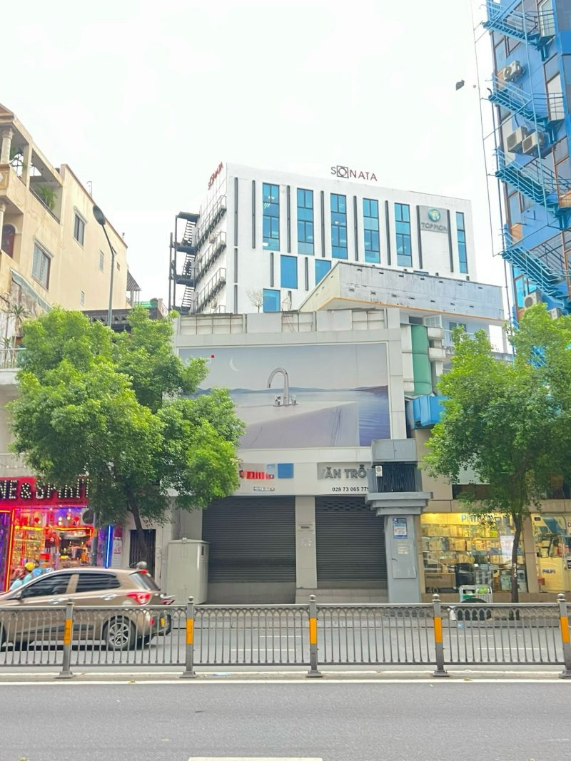 Cho thuê nhà mặt tiền số 205bis đường Nguyễn Văn Trỗi, Phường 10, Quận Phú Nhuận, Hồ Chí Minh