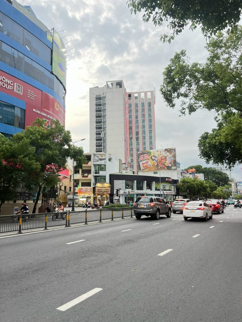 Cho thuê nhà mặt tiền số 205bis đường Nguyễn Văn Trỗi, Phường 10, Quận Phú Nhuận, Hồ Chí Minh