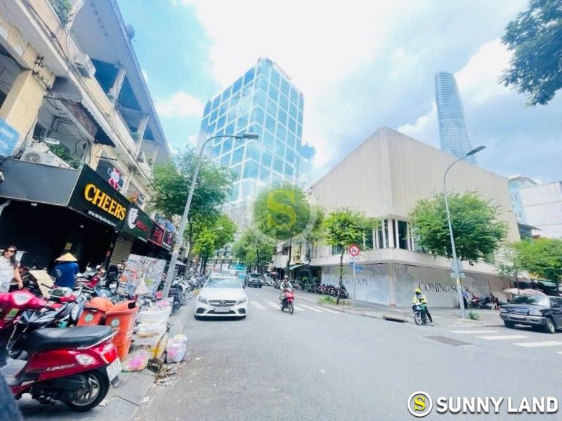 Cho thuê nhà GÓC 2MT số: 17-19 đường Tôn Thất Thiệp với đường Tôn Thất Đạm,, phường Bến Nghé, Quận 1