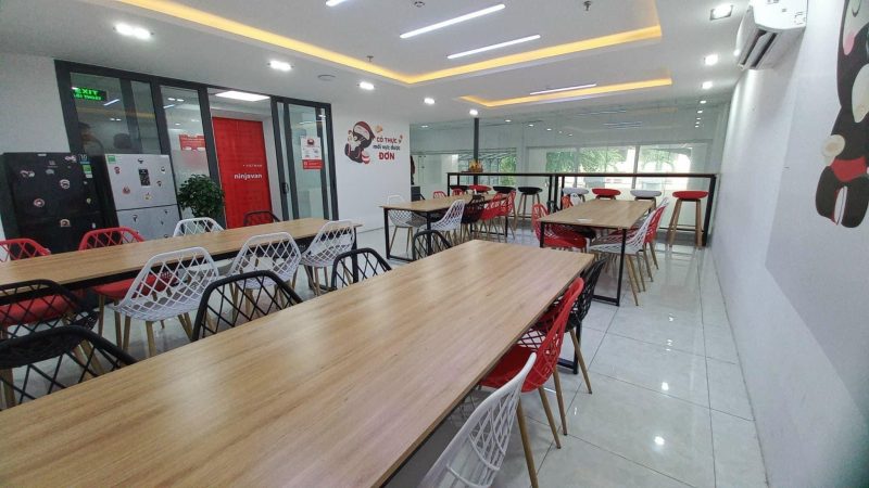 Cho thuê Tòa nhà mặt tiền số 33-35 đường Huỳnh Tịnh Của, Phường Võ Thị Sáu, Quận 3, Hồ Chí Minh