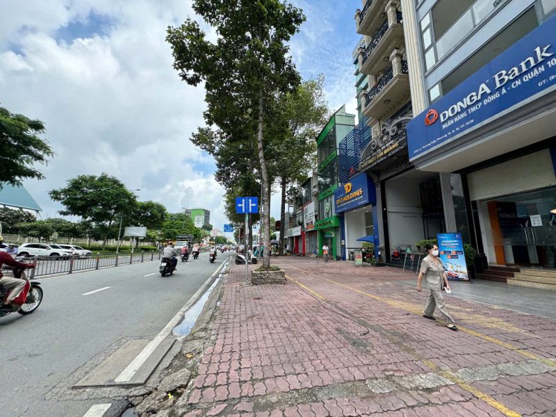 Cho thuê nhà mặt tiền số 324D đường Lý Thường Kiệt, Phường 14, Quận 10, Hồ Chí Minh