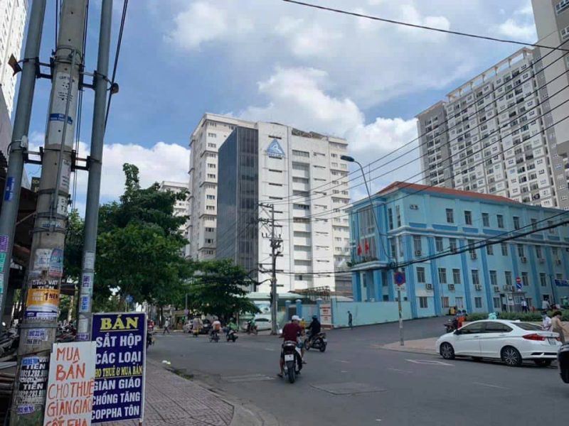 Cho thuê nhà GÓC 2 Mặt tiền 200-202 Nguyễn Xí phường 26, Quận Bình Thạnh.