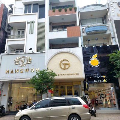 Cho Thuê nhà mặt tiền 400 Võ Văn Tần , P5 Q3