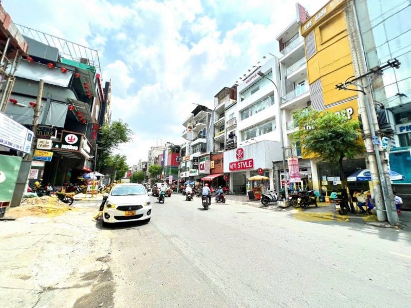 Cho thuê toà nhà mặt tiền số 722 đường Sư Vạn Hạnh, Phường 12, Quận 10, Hồ Chí Minh