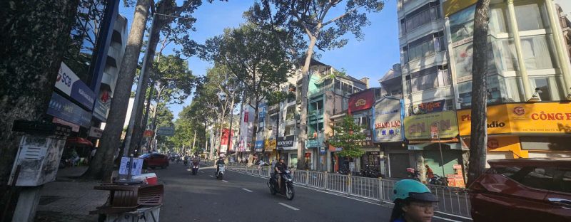 Cho thuê MB GÓC 2MT số 448 đường Trần Hưng Đạo, Phường 2, Quận 5, Hồ Chí Minh