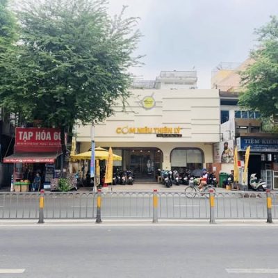Cho thuê nhà mặt tiền (Ngang 13m) đường Lê Văn Duyệt , Phường 1, Quận Bình Thạnh, TP HCM.