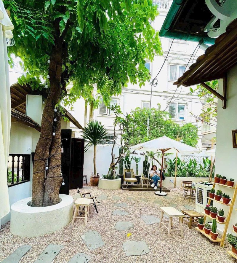 Cho Thuê Biệt Thự (Ngang 23m) Trần Quốc Thảo, Quận 3.