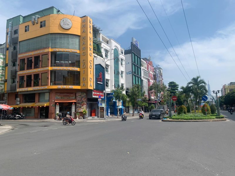 Cho thuê nhà GÓC 2MT đường Phan Xích Long, Phường 7, Quận Phú Nhuận, Hồ Chí Minh