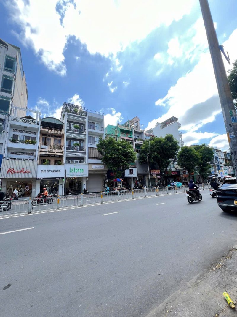 Cho thuê nhà mặt tiền số 338 đường Lê Văn Sỹ, Phường 14, Quận 3, Hồ Chí Minh