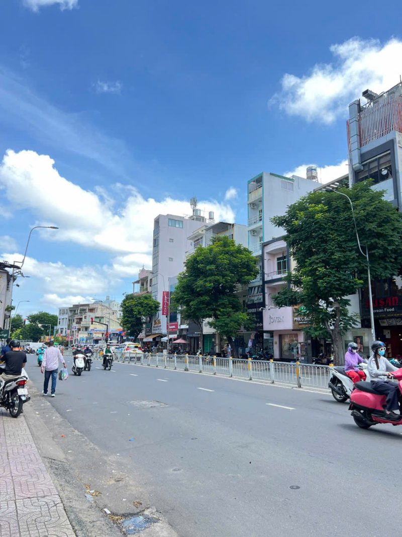 Cho thuê nhà mặt tiền số 338 đường Lê Văn Sỹ, Phường 14, Quận 3, Hồ Chí Minh