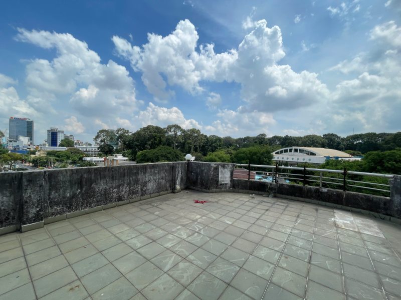 Cho thuê nhà mặt tiền số: 57-59 đường Cách Mạng Tháng Tám, P.BT Q.1