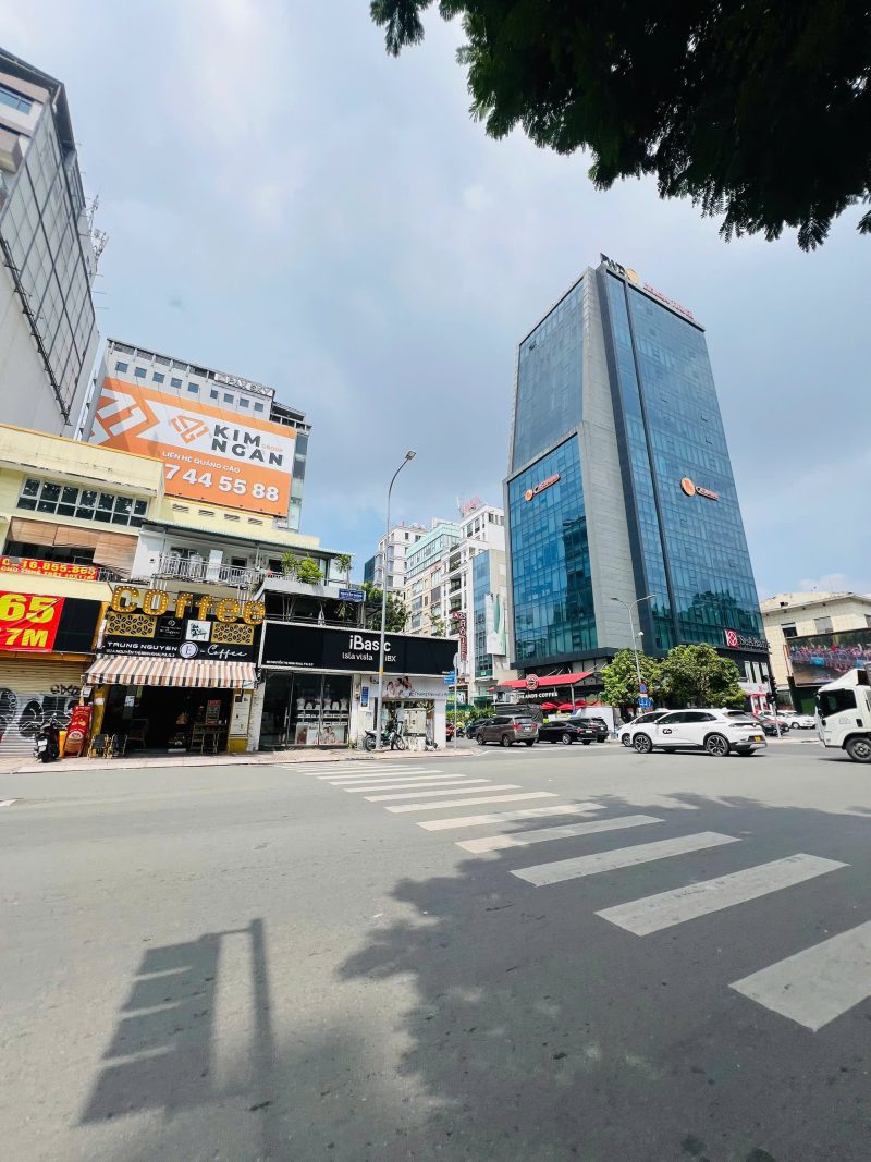 Cho thuê nhà GÓC 2MT số: 182 đường Nguyễn Thị Minh Khai, Phường Võ Thị Sáu, Quận 3, Hồ Chí Minh