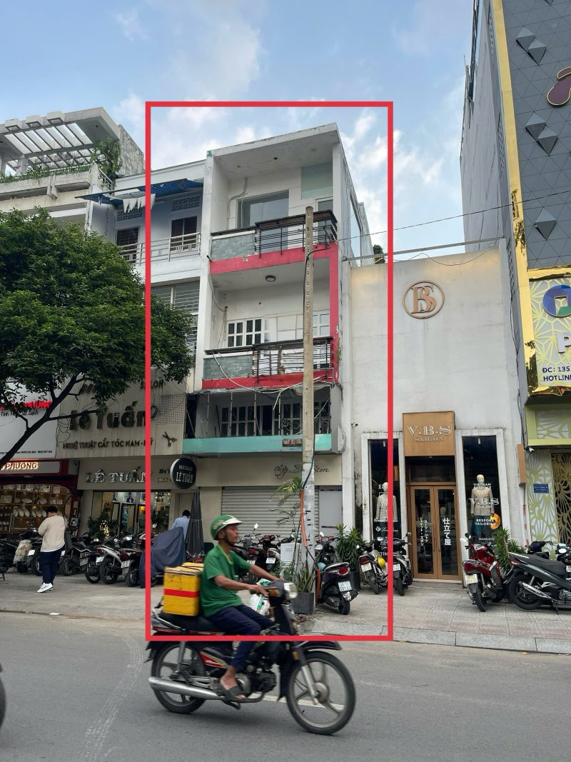 Cho thuê nhà mặt tiền số 131 đường Lê Thị Riêng, Phường Bến Thành, Quận 1, Hồ Chí Minh