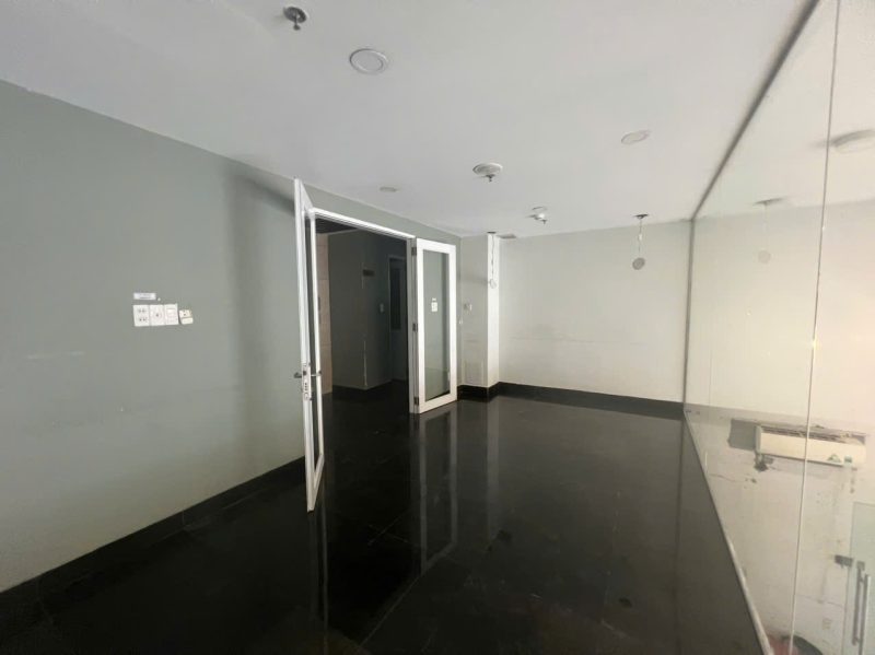 Cho thuê Toà nhà 2 mặt tiền số 143 đường Lê Thị Riêng, Phường Bến Thành, Quận 1, Hồ Chí Minh