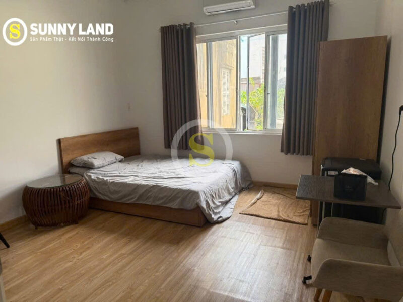 Cho thuê nhà mặt tiền số 240 Lý Tự Trọng, Phường Bến Thành, Quận 1, Hồ Chí Minh