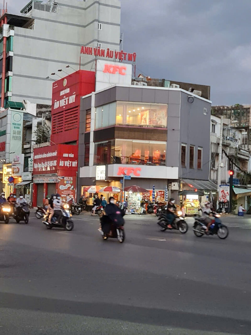 Cho thuê nhà Góc 2 mặt tiền số 170A đường Nơ Trang Long-Chu Văn An, Phường 12, Quận Bình Thạnh, Hồ Chí Minh