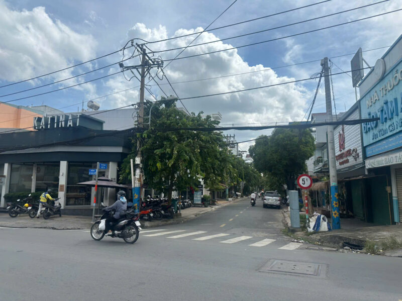 Cho thuê nhà GÓC 2MT số 2-4 đường Số 5, Phường Phước Bình, Quận 9, Hồ Chí Minh ( Mặt tiền Đỗ Xuân Hợp), cạnh Katinat