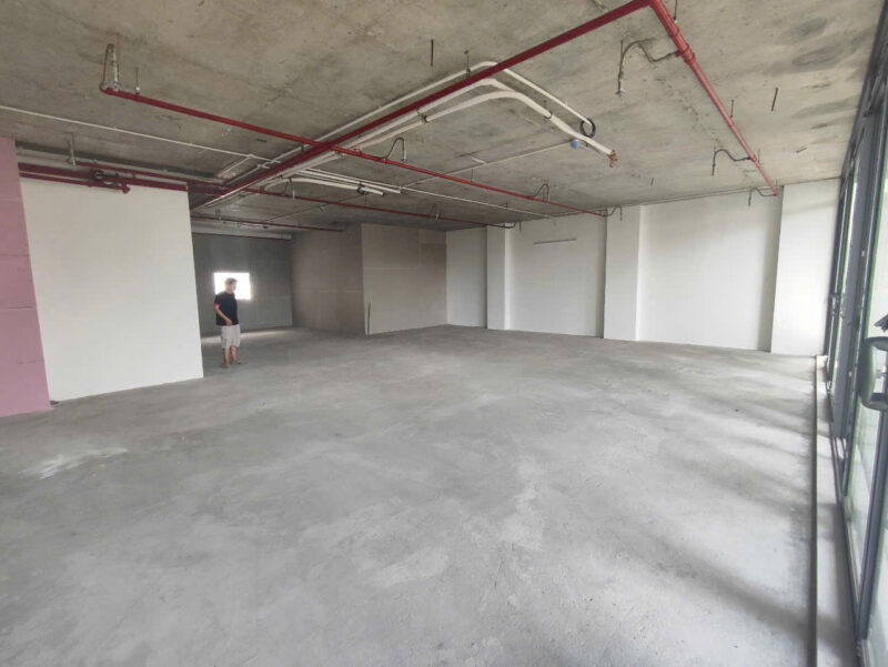 Cho thuê toà nhà mặt tiền số 102 đường Cao Thắng, Phường 4, Quận 3, Hồ Chí Minh
