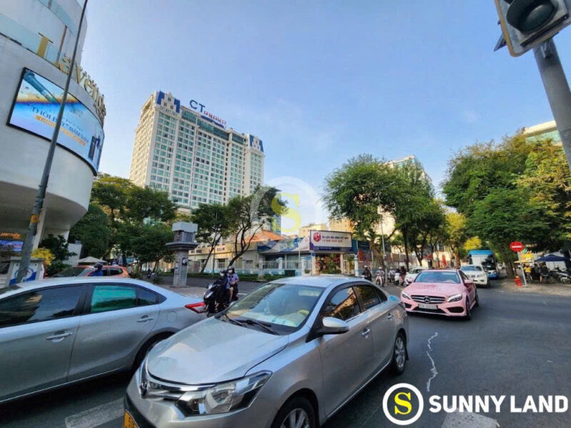 Cho thuê nhà GÓC 2MT số 55 đường Trương Định, Phường Võ Thị Sáu, Quận 3, Hồ Chí Minh