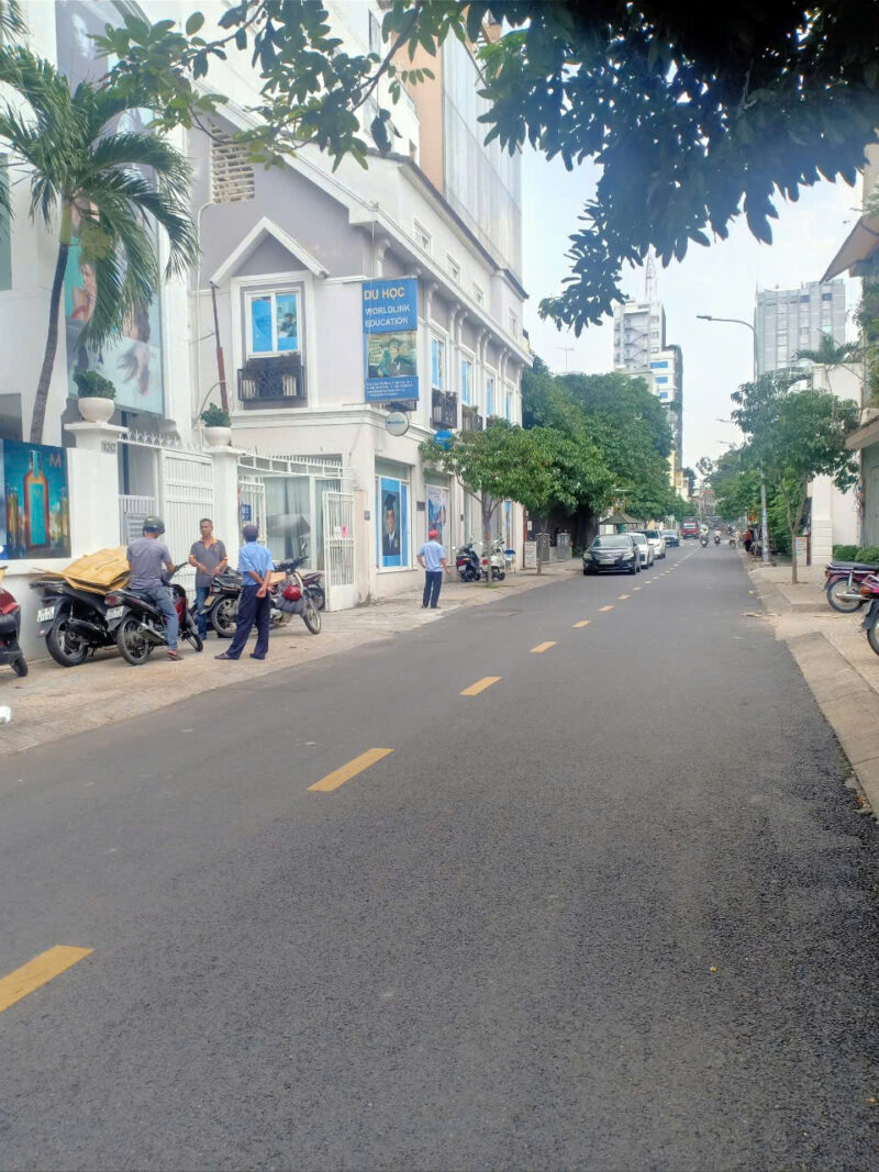 Cho thuê nhà mặt tiền số 12B đường Phan Kế Bính, Phường Đa Kao, Quận 1, Hồ Chí Minh