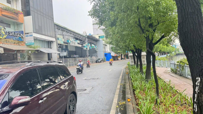 Sang nhượng nhà mặt tiền số 1331 đường Hoàng Sa, Phường 5, Quận Tân Bình, Hồ Chí Minh