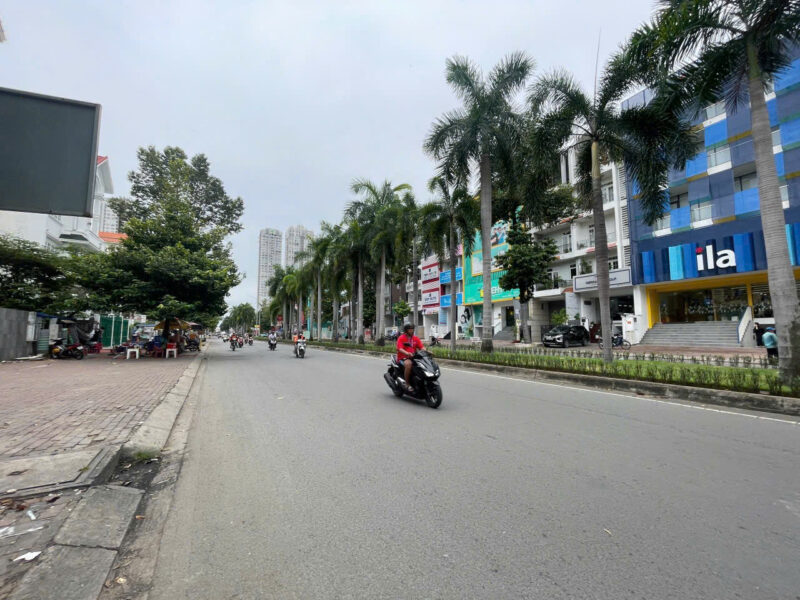 Cho thuê nhà mặt tiền số 125-127 đường Nguyễn Thị Thập, Phường Tân Hưng, Quận 7, Hồ Chí Minh