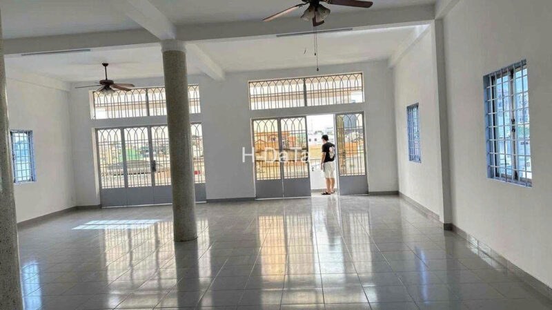 Cho thuê nhà GÓC 2 MẶT TIỀN số 454-456 đường Hồng Bàng, Phường 16, Quận 11, Hồ Chí Minh